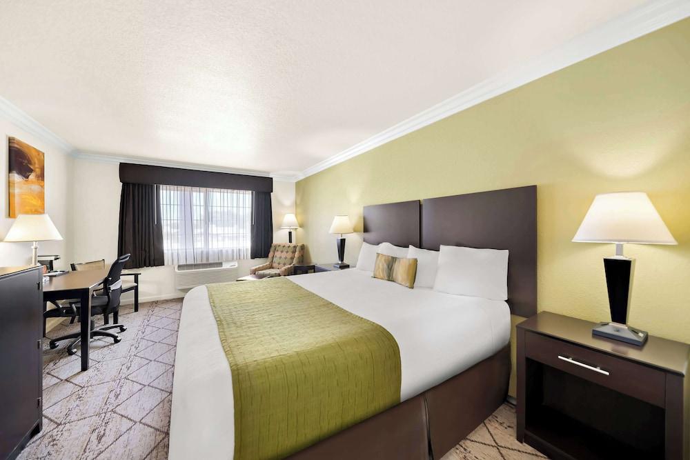 Best Western Executive Inn