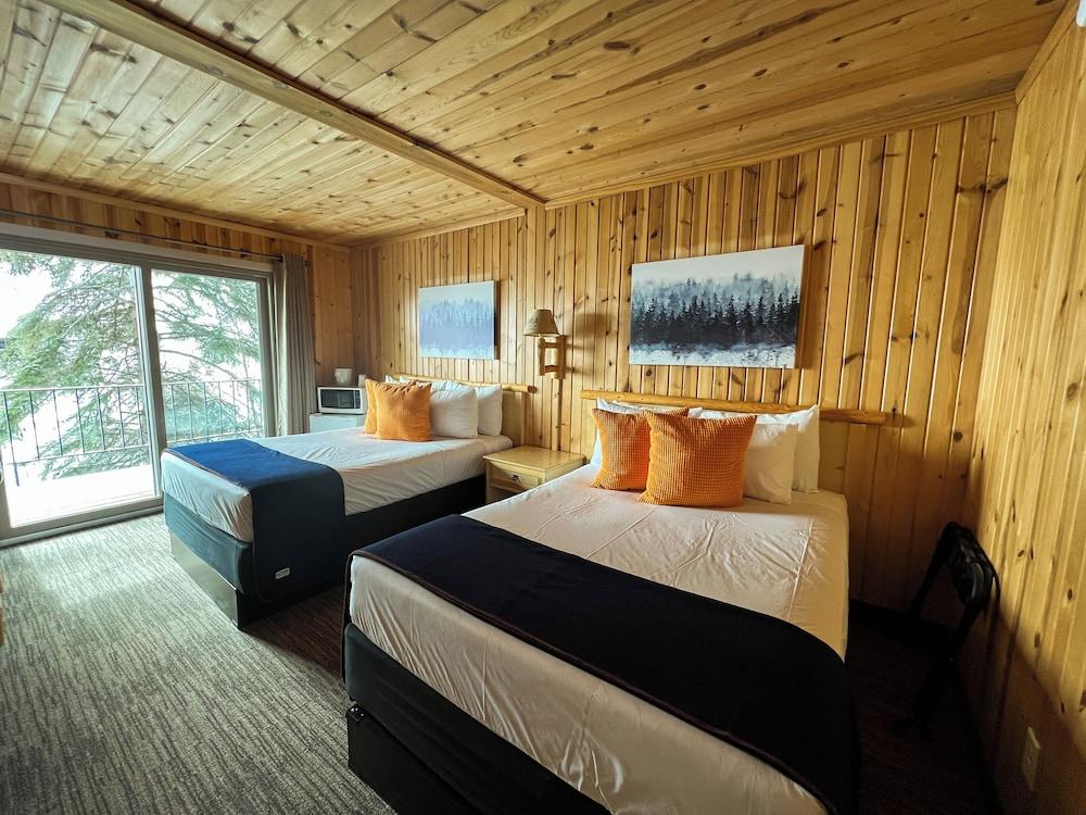 The Cliff Dweller on Lake Superior