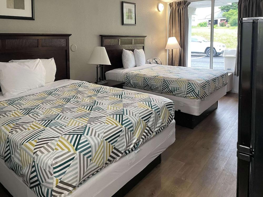 Studio 6 Suites – Wytheville, VA