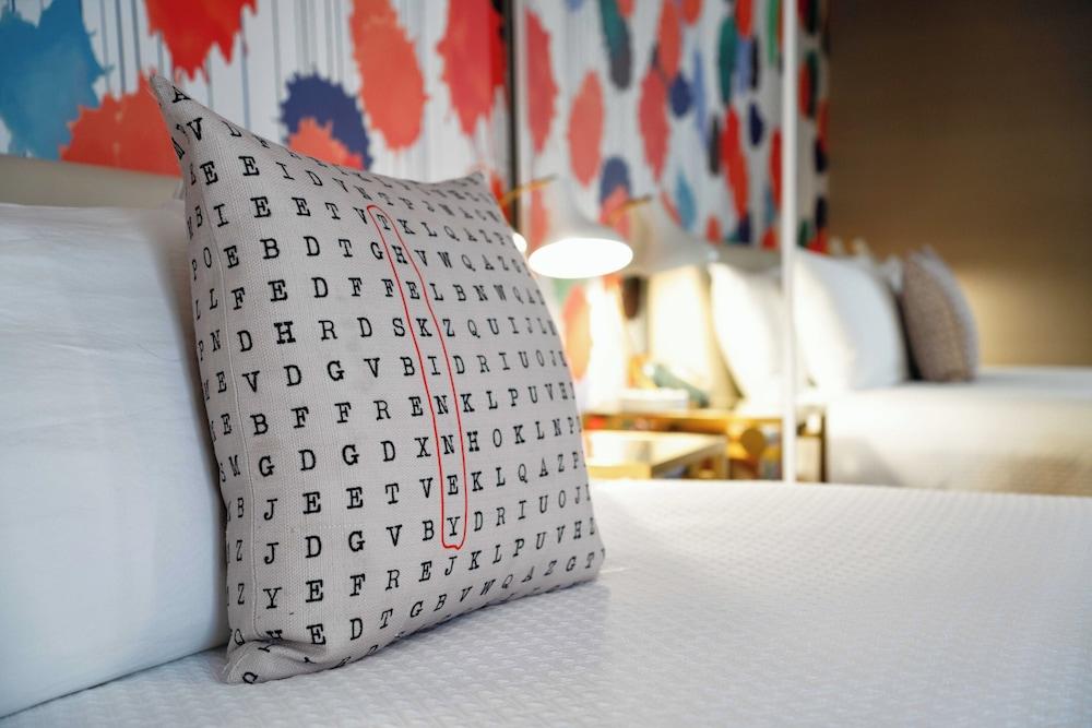 The Kinney - Venice Beach