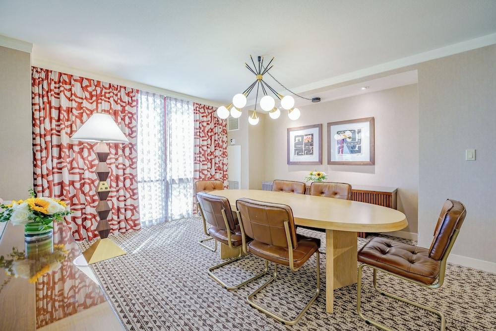 Rio Hotel & Casino, a Destination by Hyatt Hotel