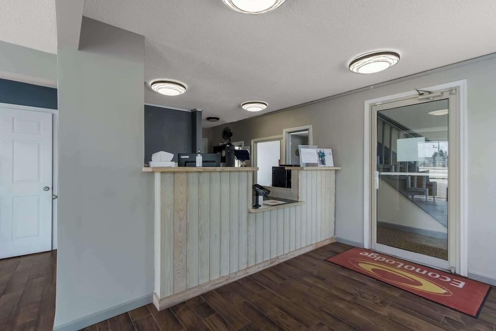 Econo Lodge Cherry Point