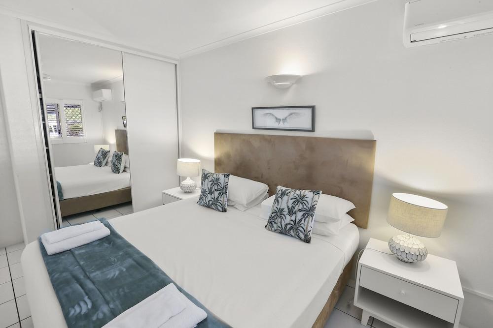 Agincourt Beachfront Apartments