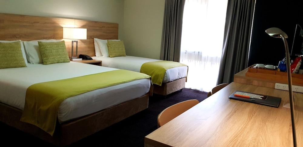 Quality Inn Carriage House