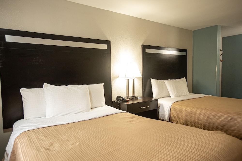 Knights Inn Mount Airy