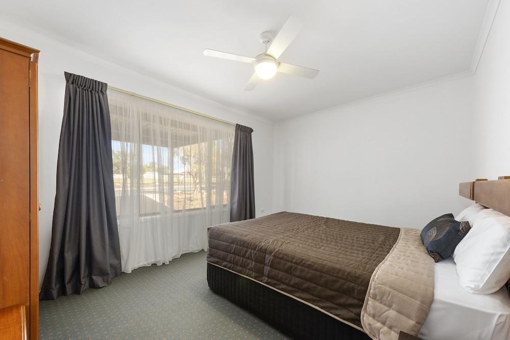 Comfort Inn & Suites Riverland