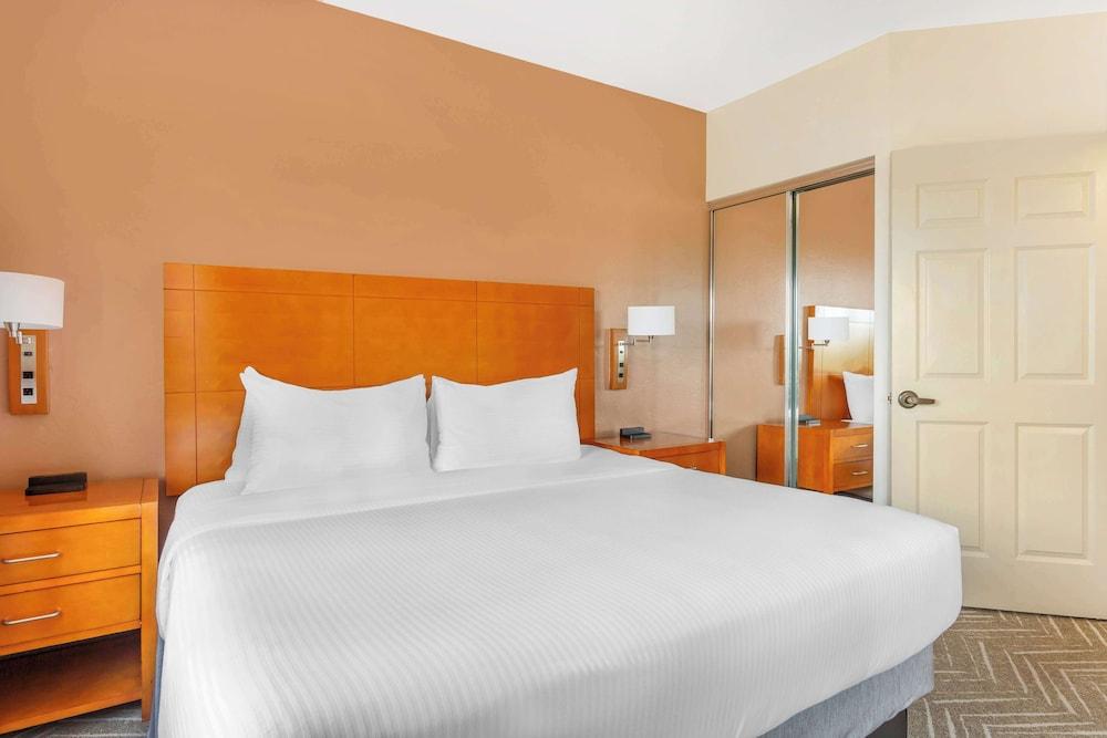 Hilton Vacation Club Varsity Club Tucson