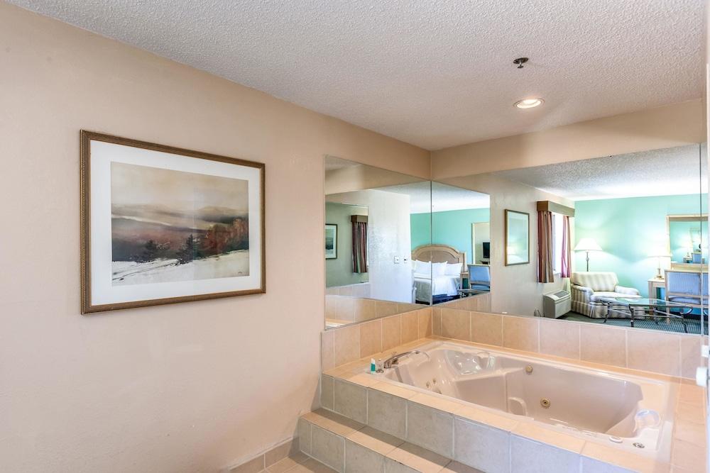 Quality Inn Allen - Plano East