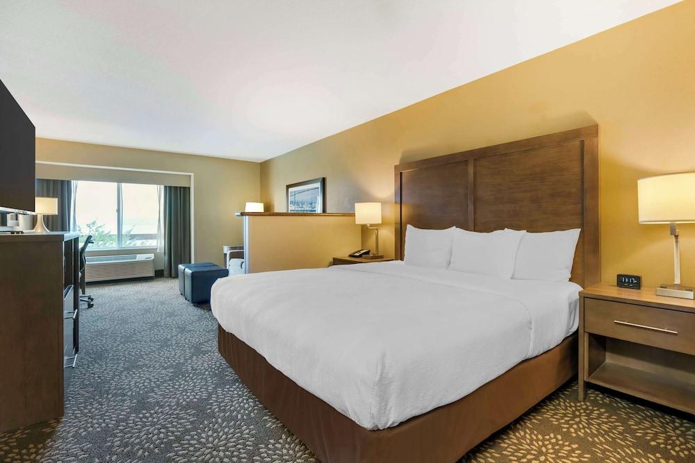 Best Western Columbia River Waterfront Hotel Astoria