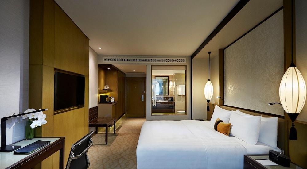 Melia Hanoi
