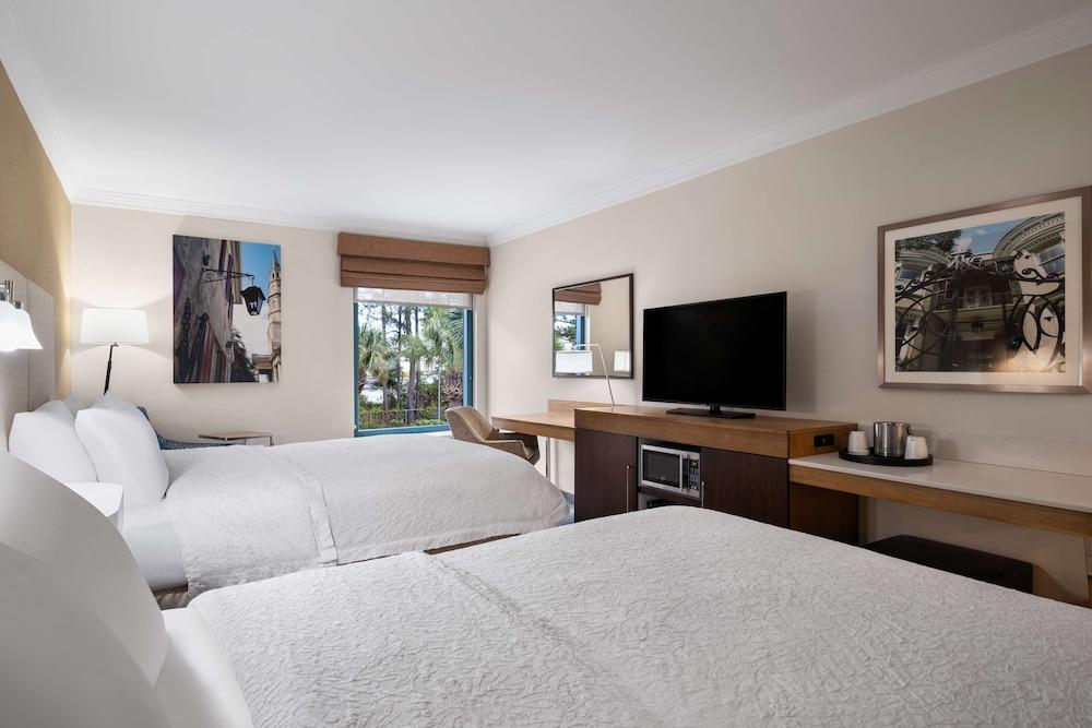 Hampton Inn Charleston-North