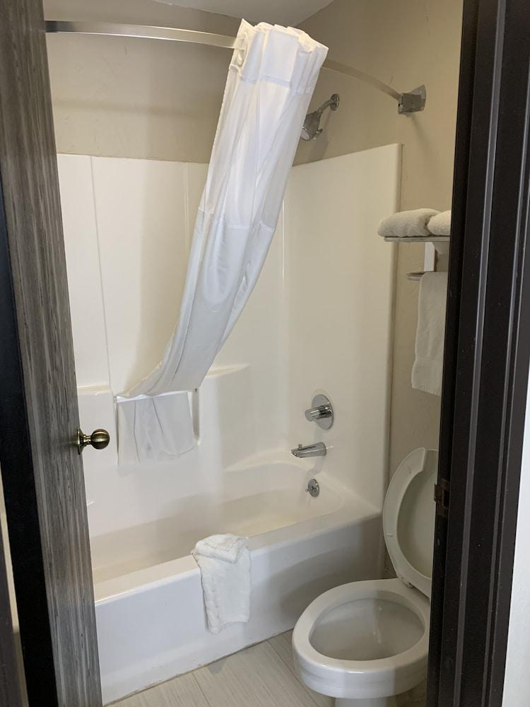 Baymont by Wyndham Enid