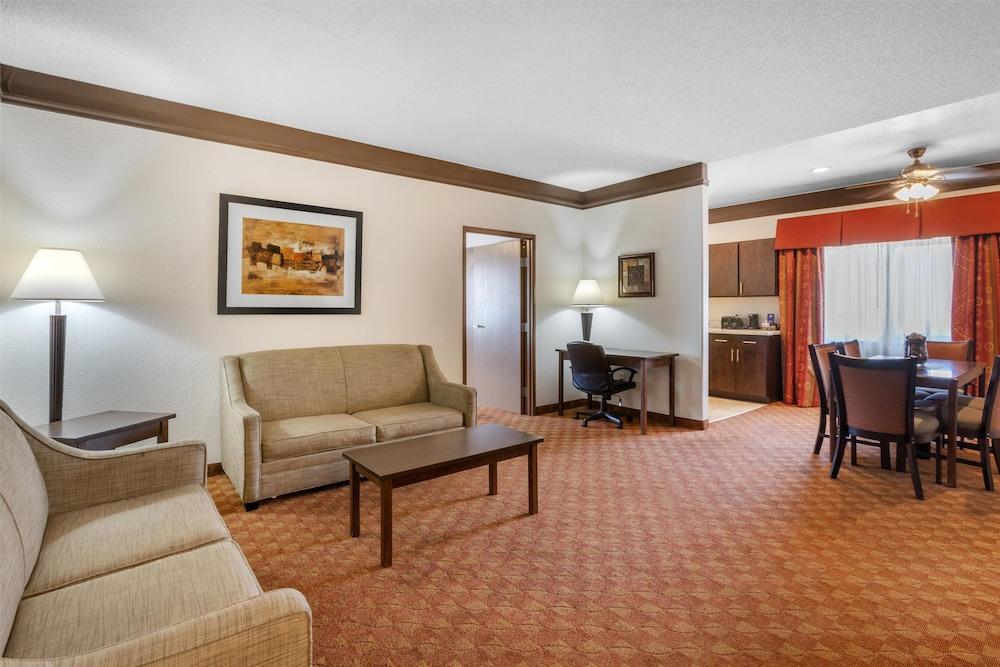 Best Western Tolleson Hotel