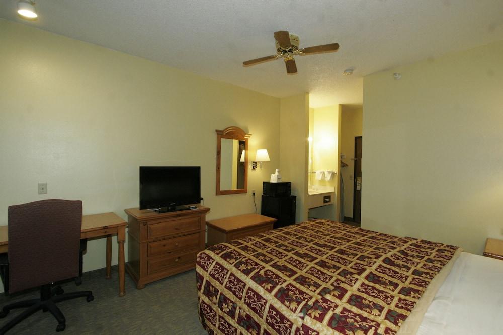 Days Inn by Wyndham Lehi