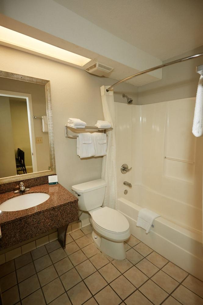 Quality Inn Augusta West Near Fort Gordon