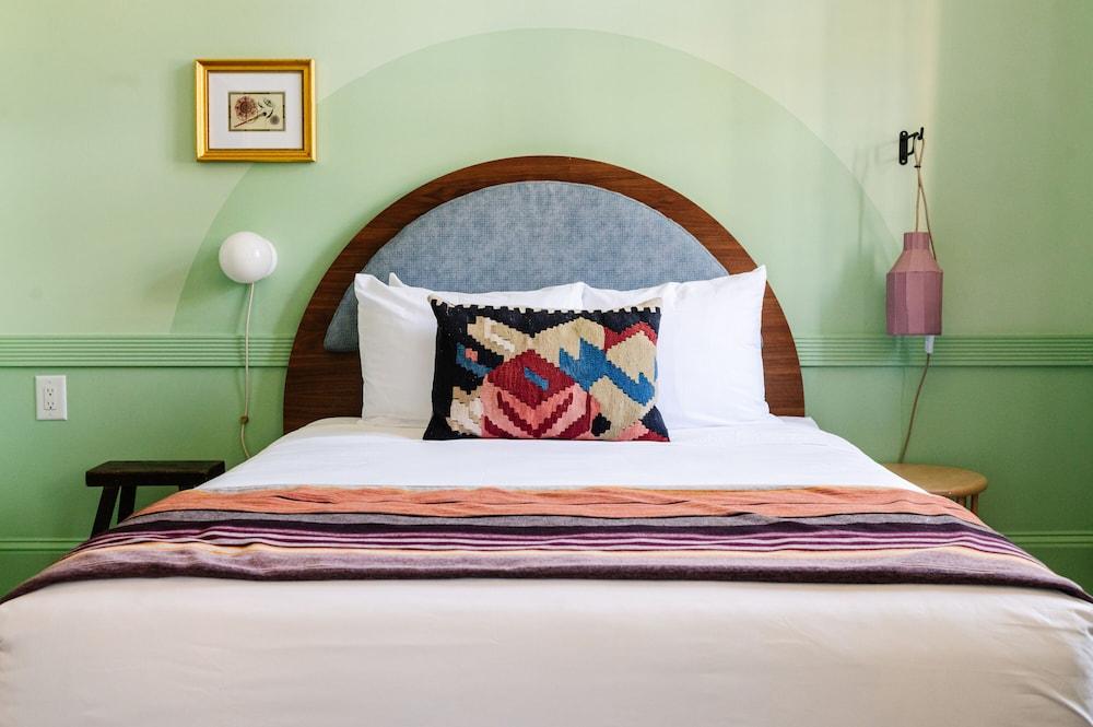 The Frenchmen New Orleans by Kasa Living