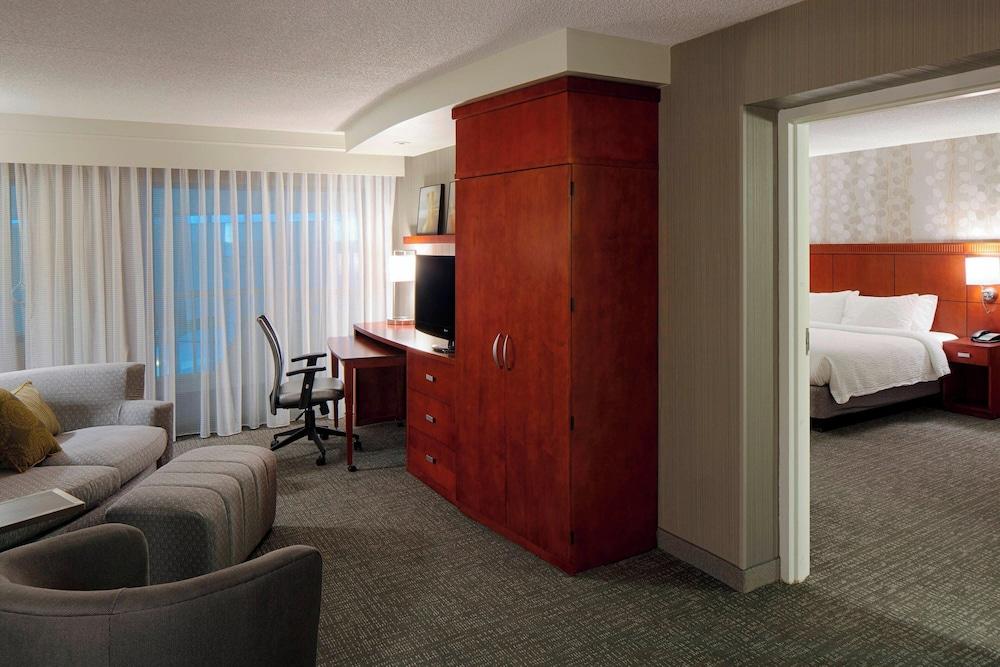 Courtyard by Marriott Columbus West/Hilliard