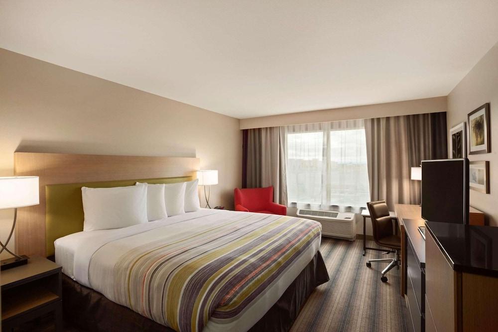 Country Inn & Suites by Radisson, Seattle-Bothell, WA