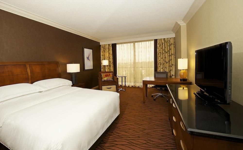 Hilton Orange County/Costa Mesa