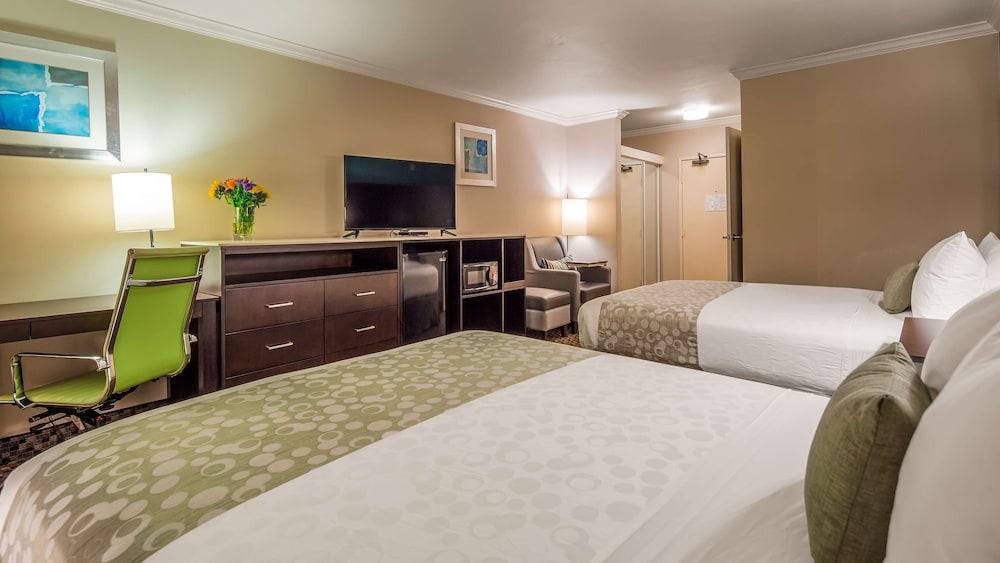 Best Western Plus La Mesa San Diego