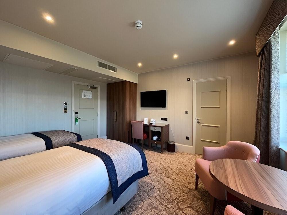 voco The Clifton Folkestone by IHG