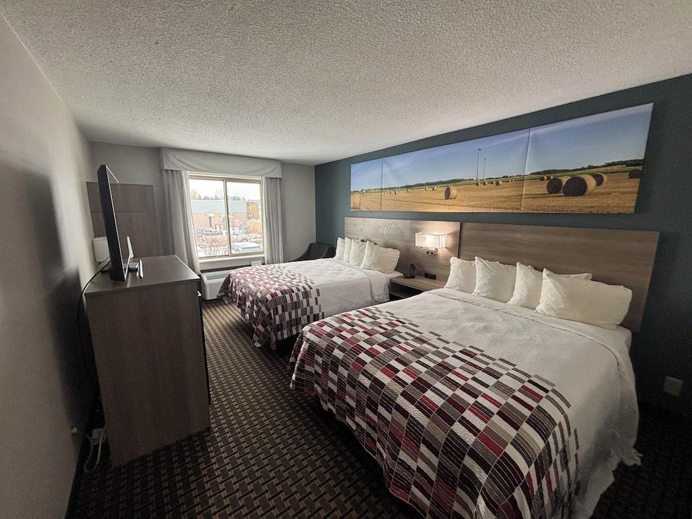 Red Roof Inn & Suites Tomah