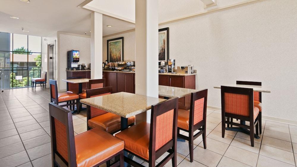 Best Western De Anza Inn