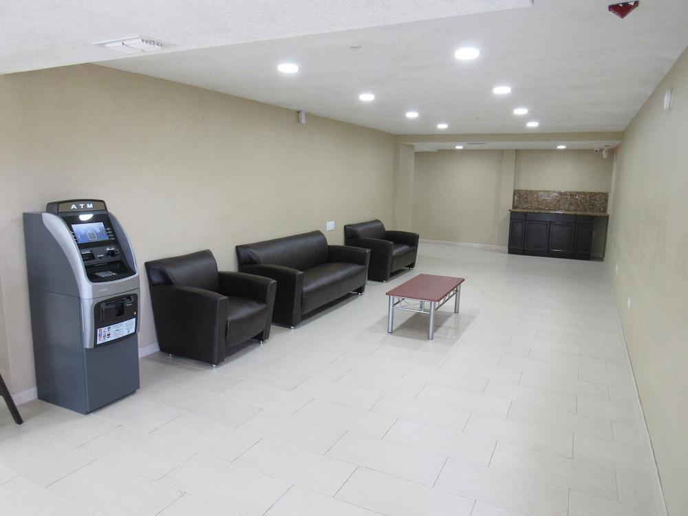 Clarion Inn Orlando International Drive - ICON Park