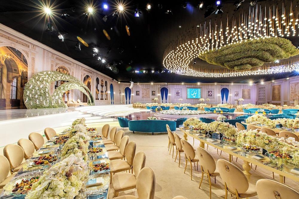 Sheraton Grand Doha Resort & Convention Hotel