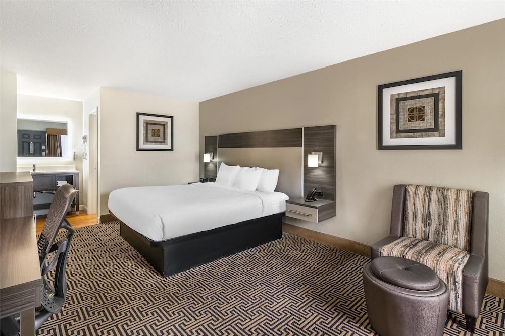 Best Western Central Inn