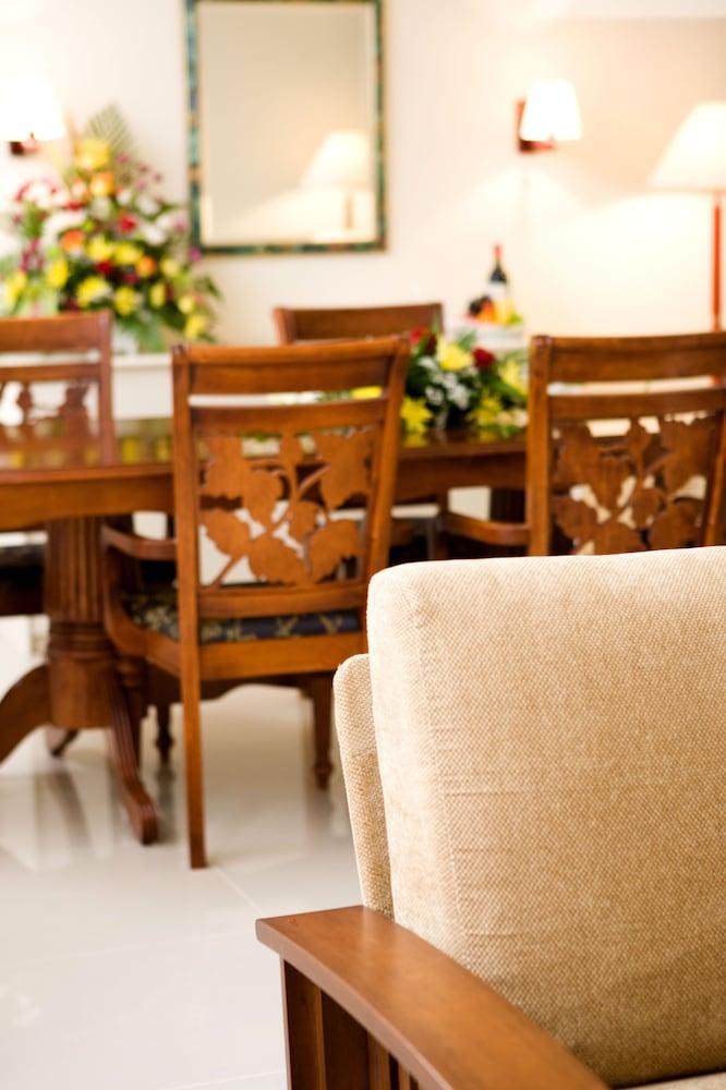 Hotel Muscat Holiday