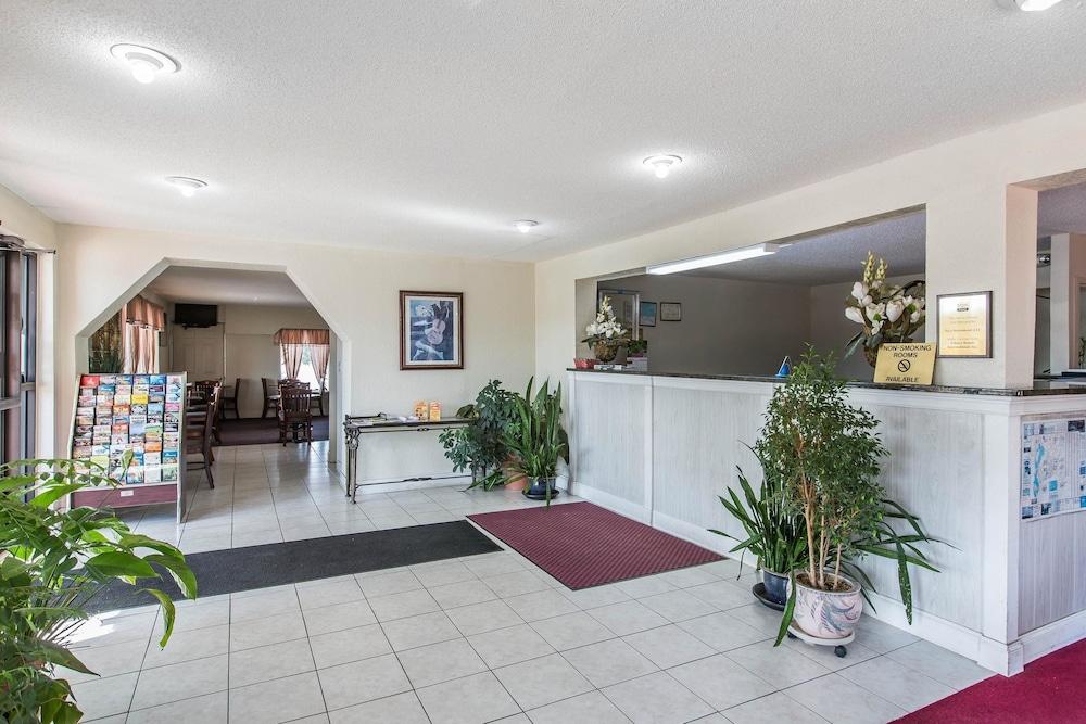 Rodeway Inn Marietta near Dobbins ARB