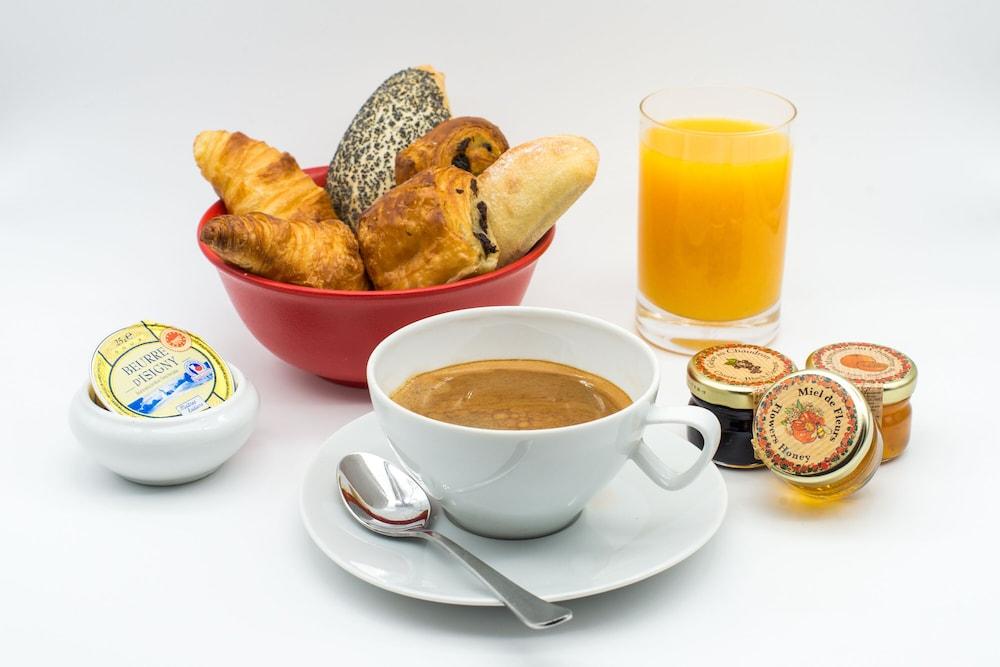 Warwick Champs-Elysées Paris