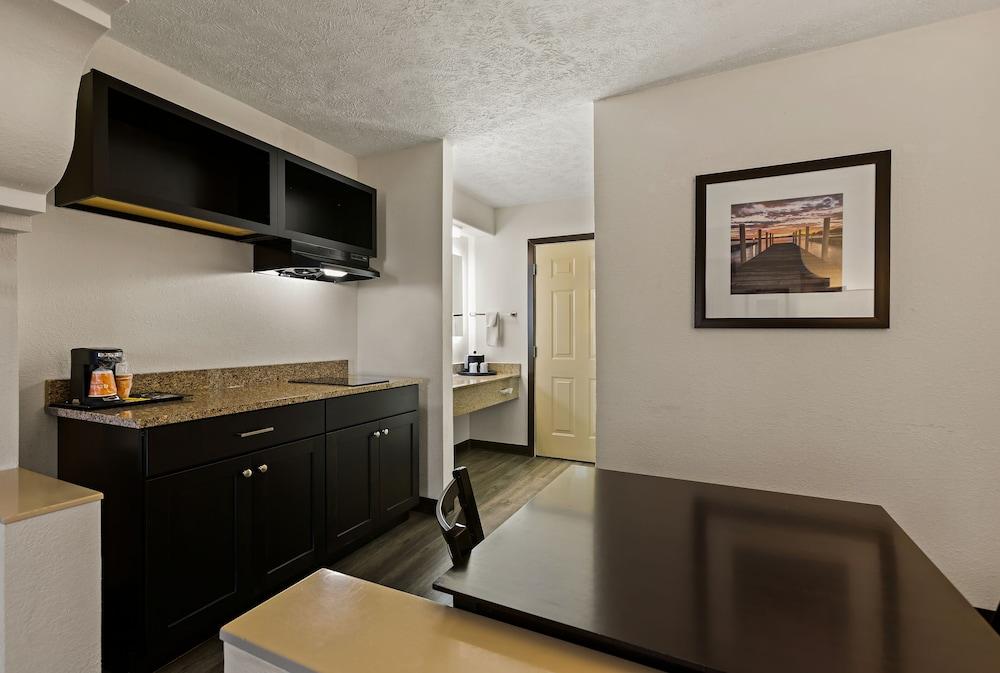 Quality Inn Traverse City