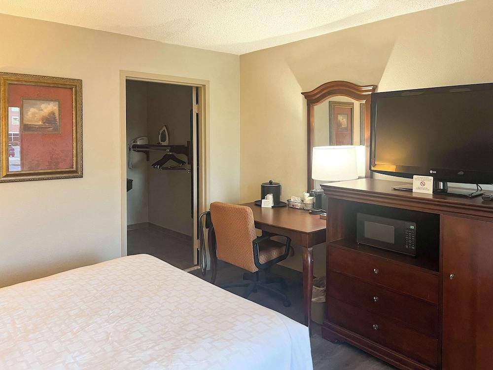 Motel 6 Stafford, VA - Quantico