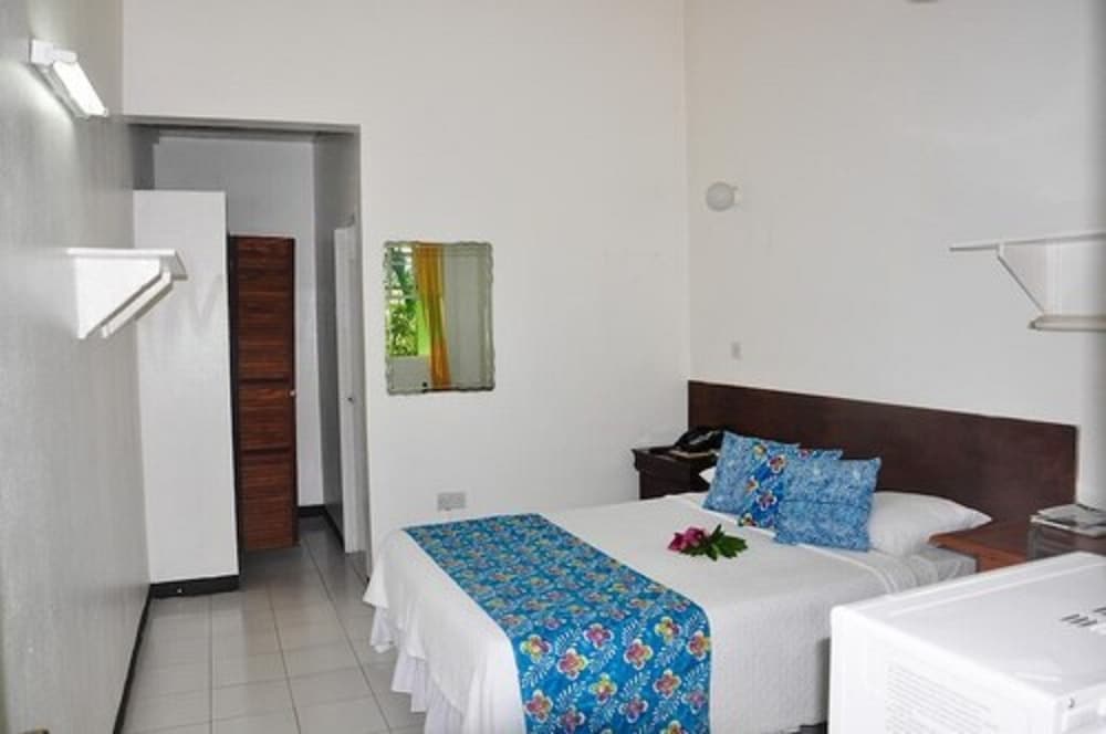 Portsmouth Beach Hotel