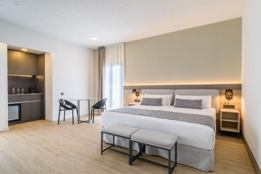 Occidental Puerto Banus