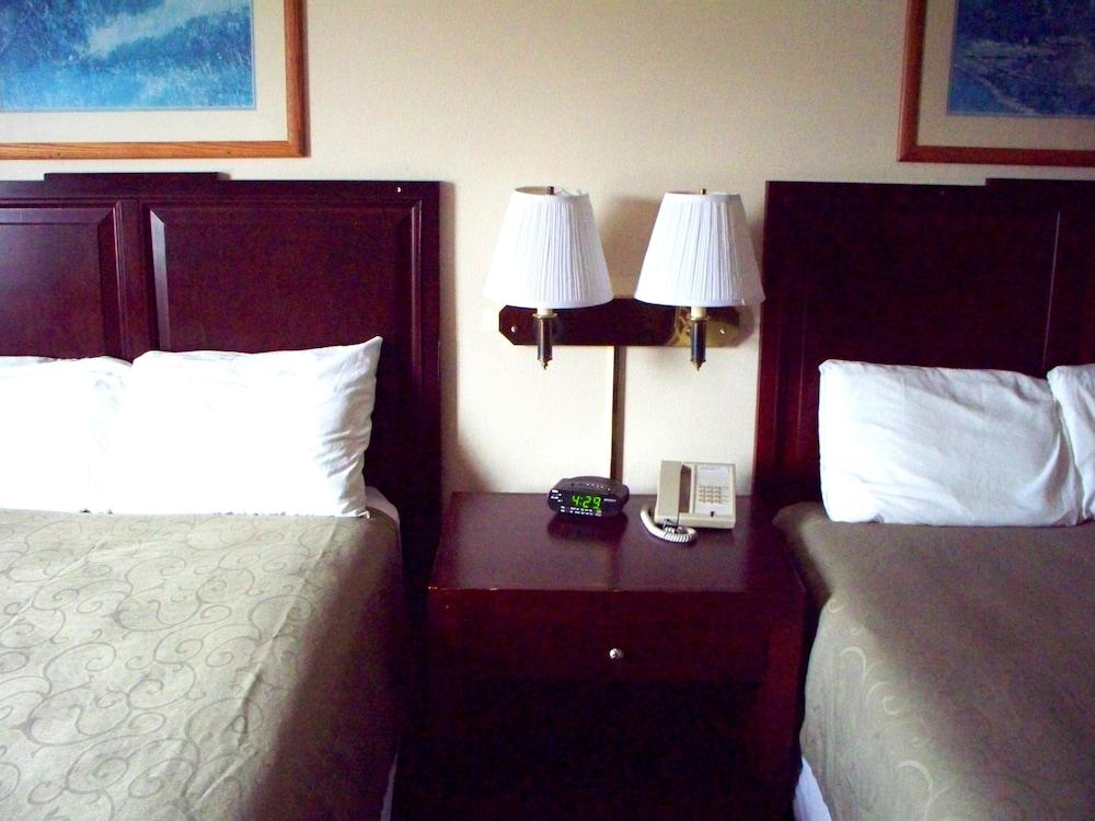 Country Inn Deerwood