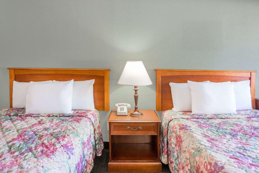 Knights Inn Plant City