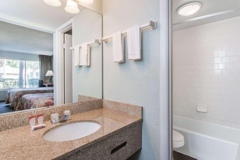 Knights Inn Plant City