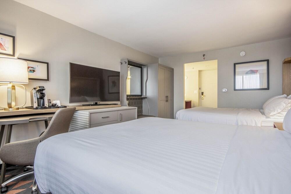 Holiday Inn St. John's Conference Centre by IHG