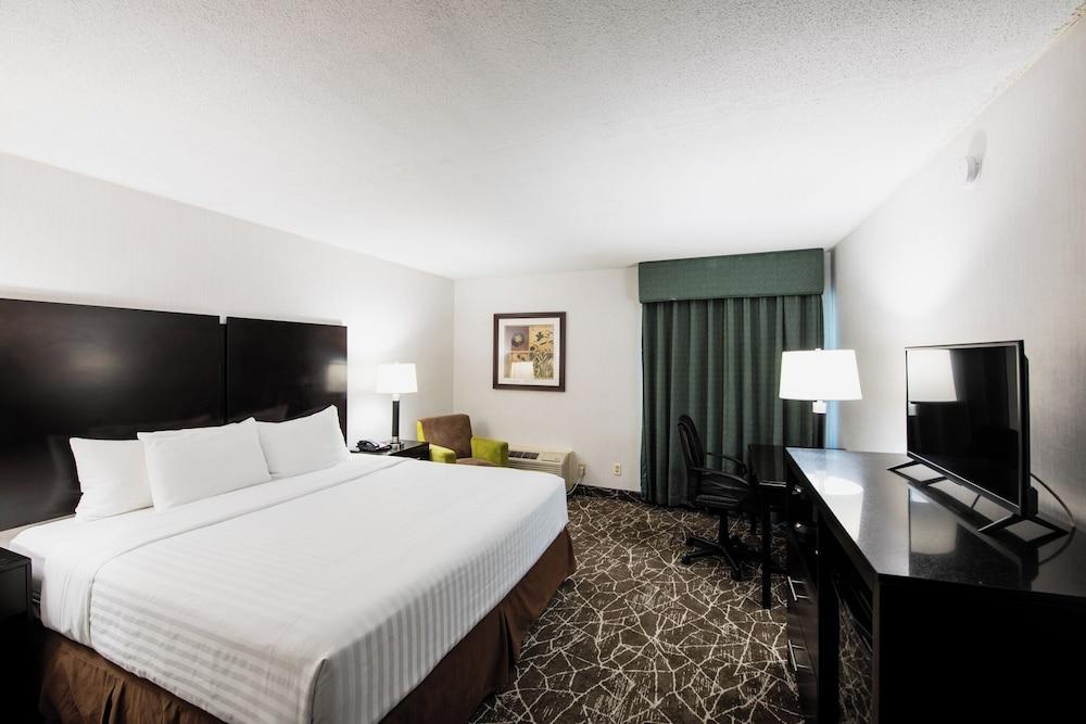 The Garden Executive Hotel