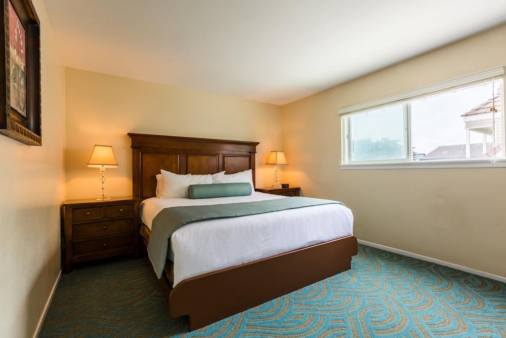 Channel Island Shores