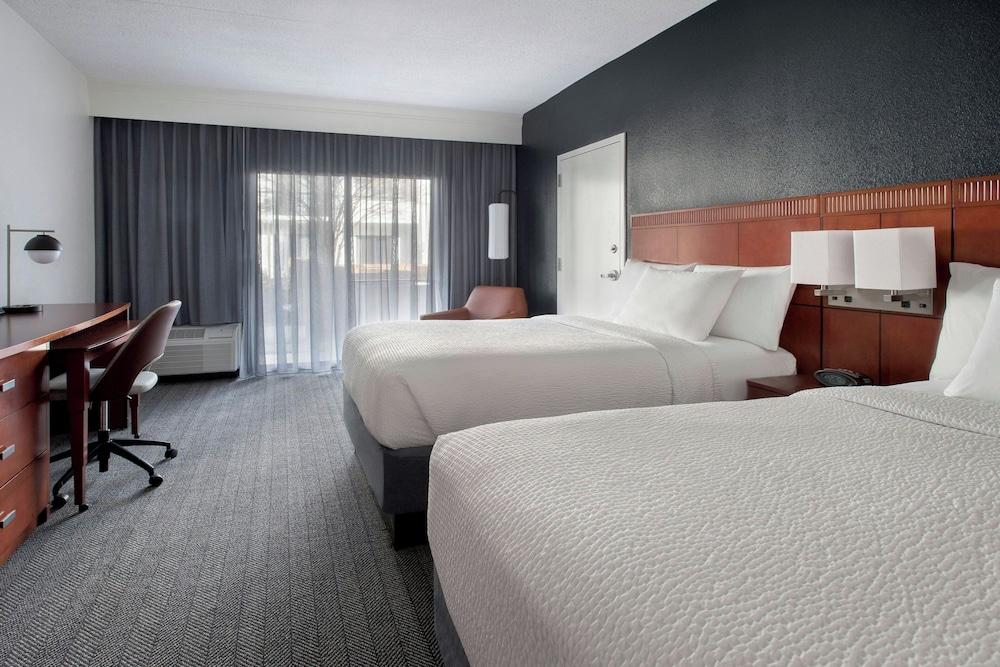 Courtyard by Marriott Silver Spring North/White Oak