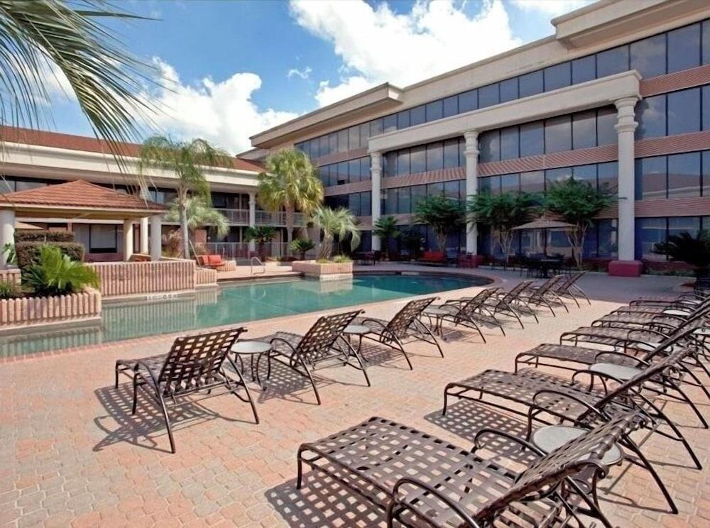 Holiday Inn Port Arthur Park Central by IHG