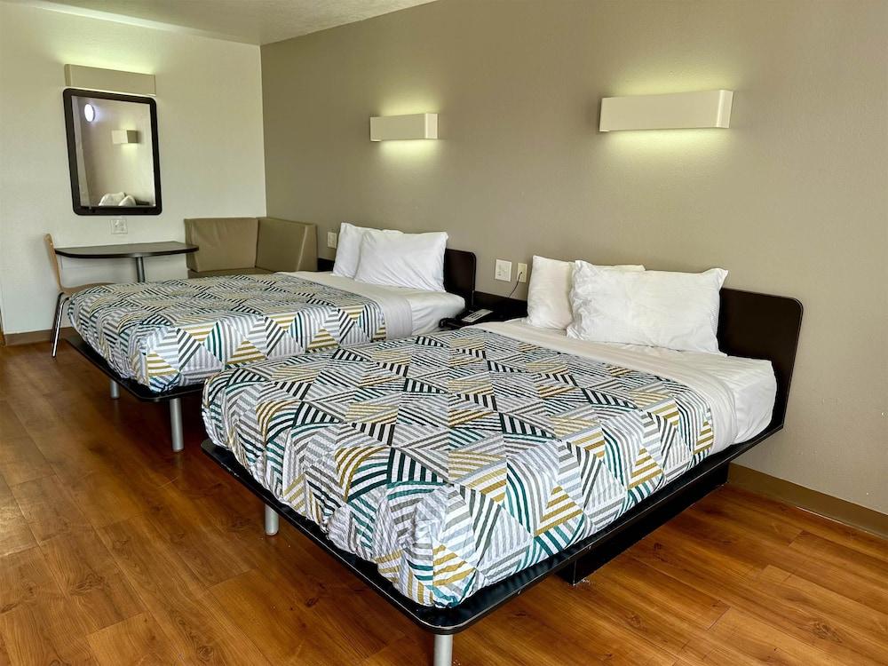 Motel 6 West Monroe, LA