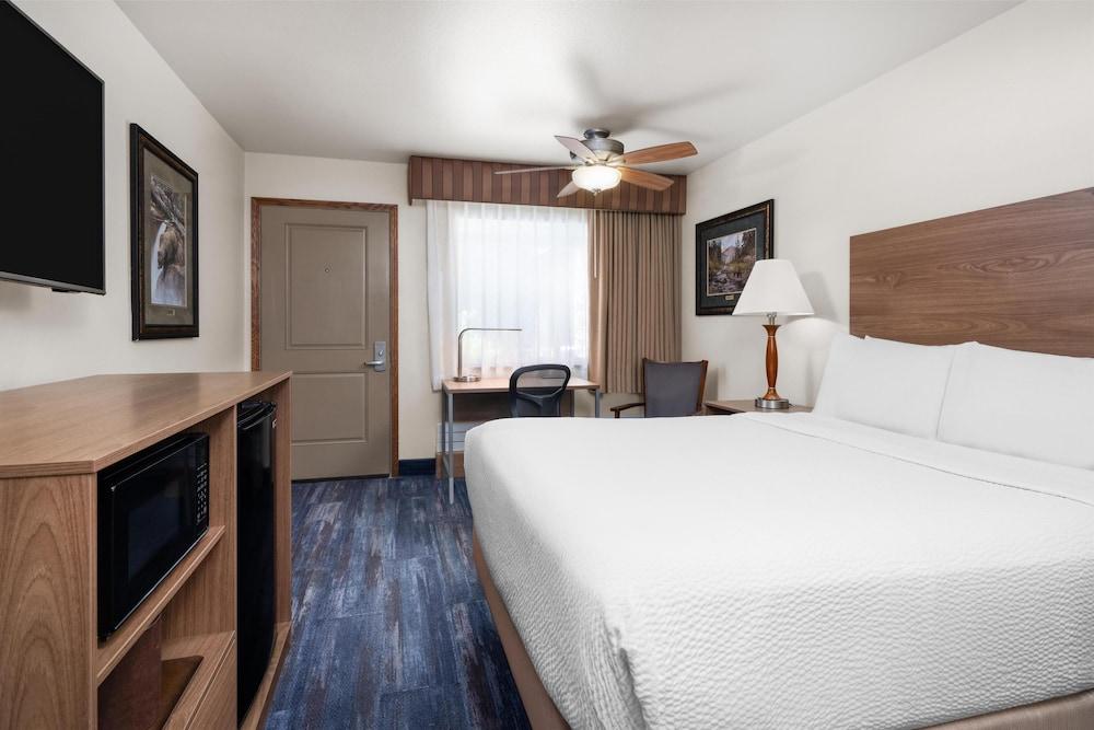 Best Western Kodiak Inn