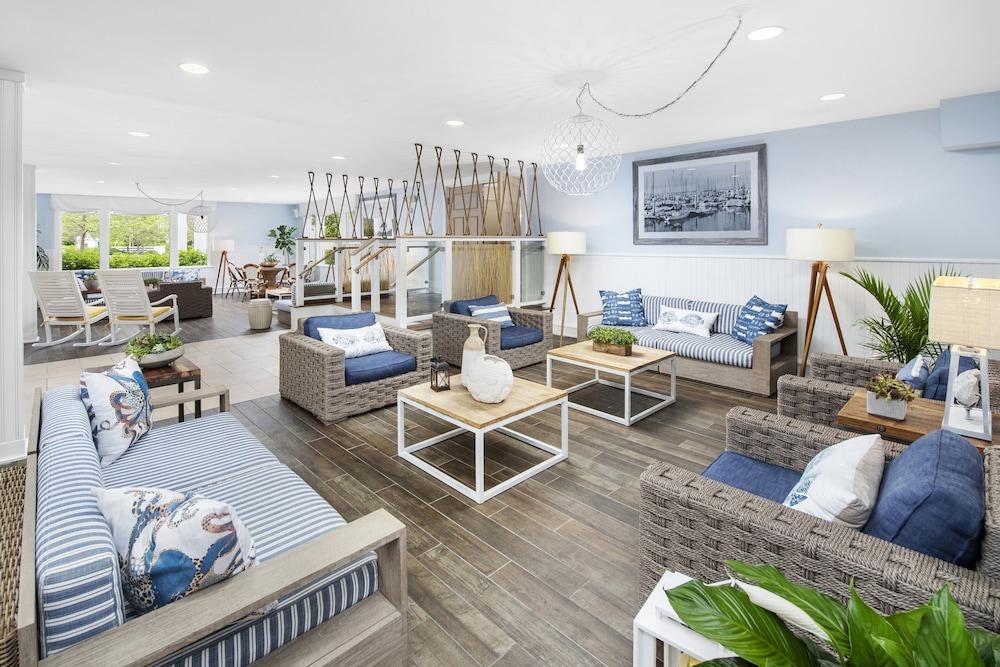 Sea Crest Beach Resort