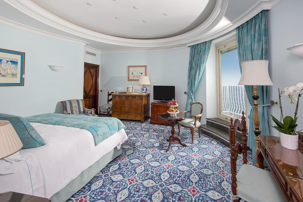 Punta Molino Beach Resort and Thermal Spa