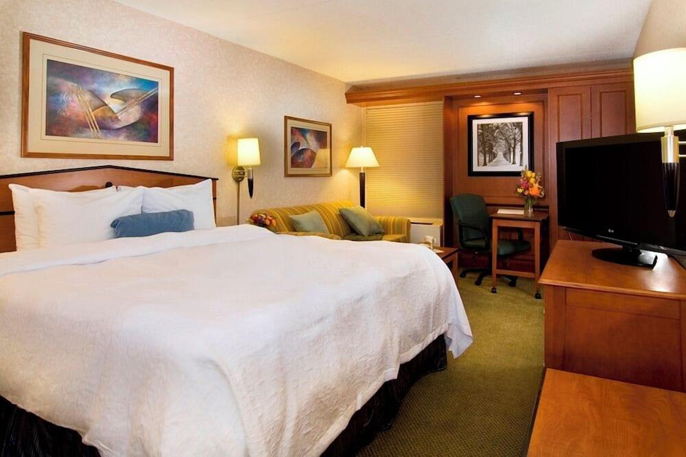 Larkspur Landing Ann Arbor